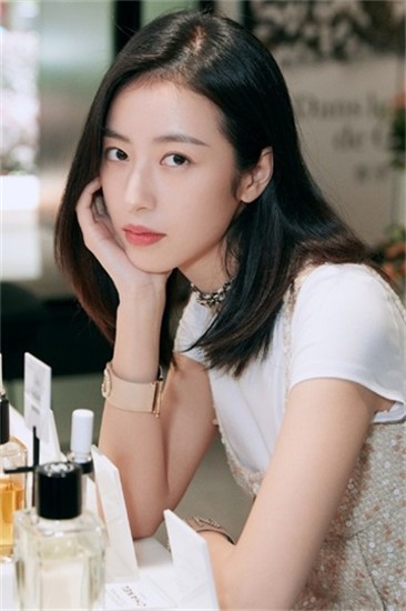 忘忧草wyc.ia俏佳人苹果版 截图3