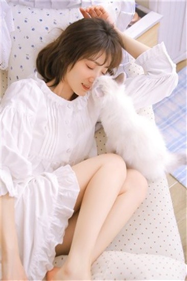 草莓芭乐香蕉绿巨人视频 截图2